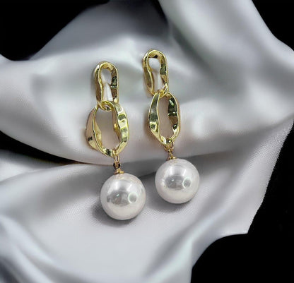 Chain Pearl Drop Earrings Pair
