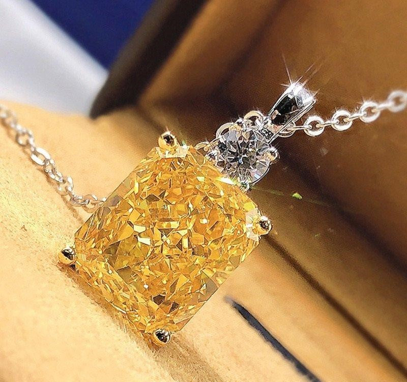 Lemon Sparkle Rectangular Pendant