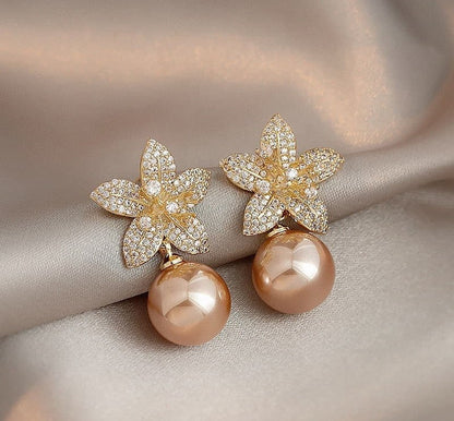 Flower Shinning Pearl Drop