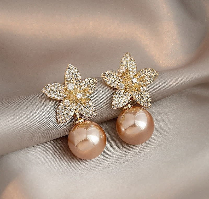 Flower Shinning Pearl Drop