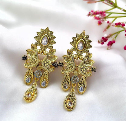 Trendy Tear Drop Earrings